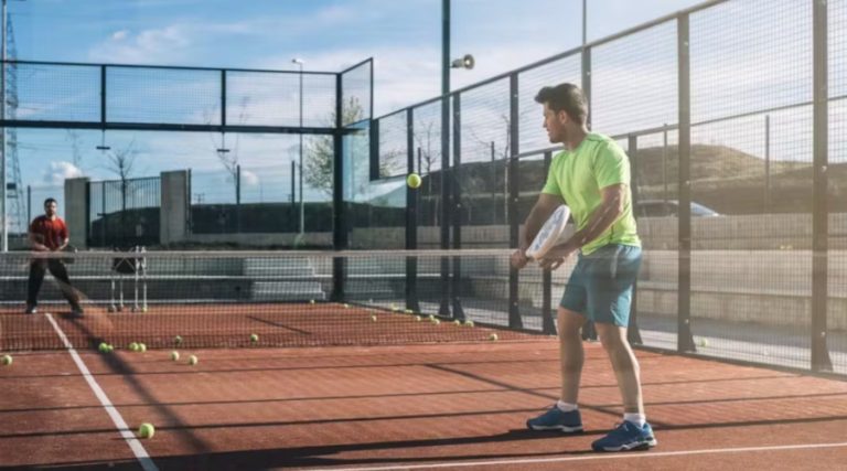 dubai padel courts